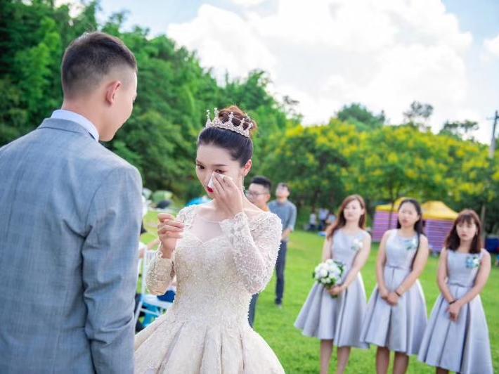 资深档全程新娘跟妆免费试妆 送伴娘妈妈妆