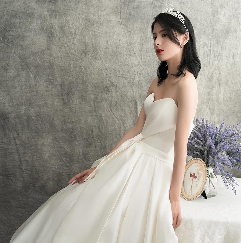 【婳琋】试营业缎面主婚纱＋镶钻秀禾＋礼服＋伴娘服