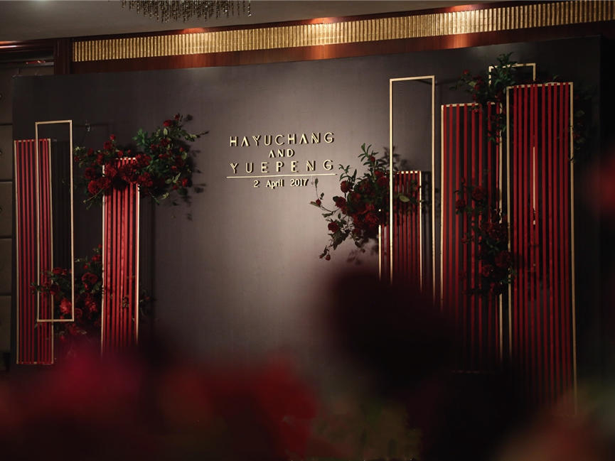 天意婚礼【摩登红】含人员部分鲜花红金个性创意婚礼