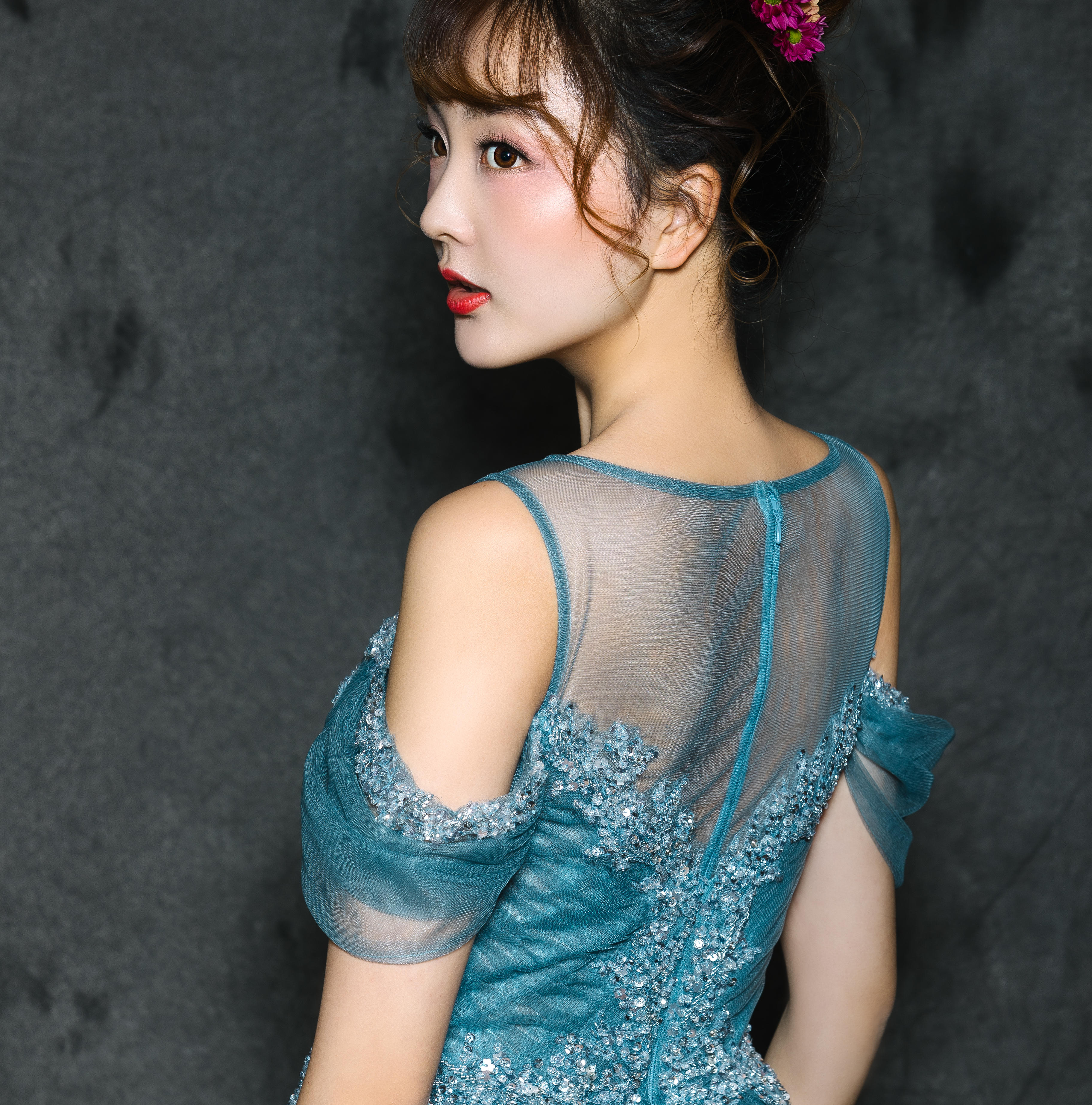 【八月潮超值套餐】超值四件品质套系 加送伴娘服