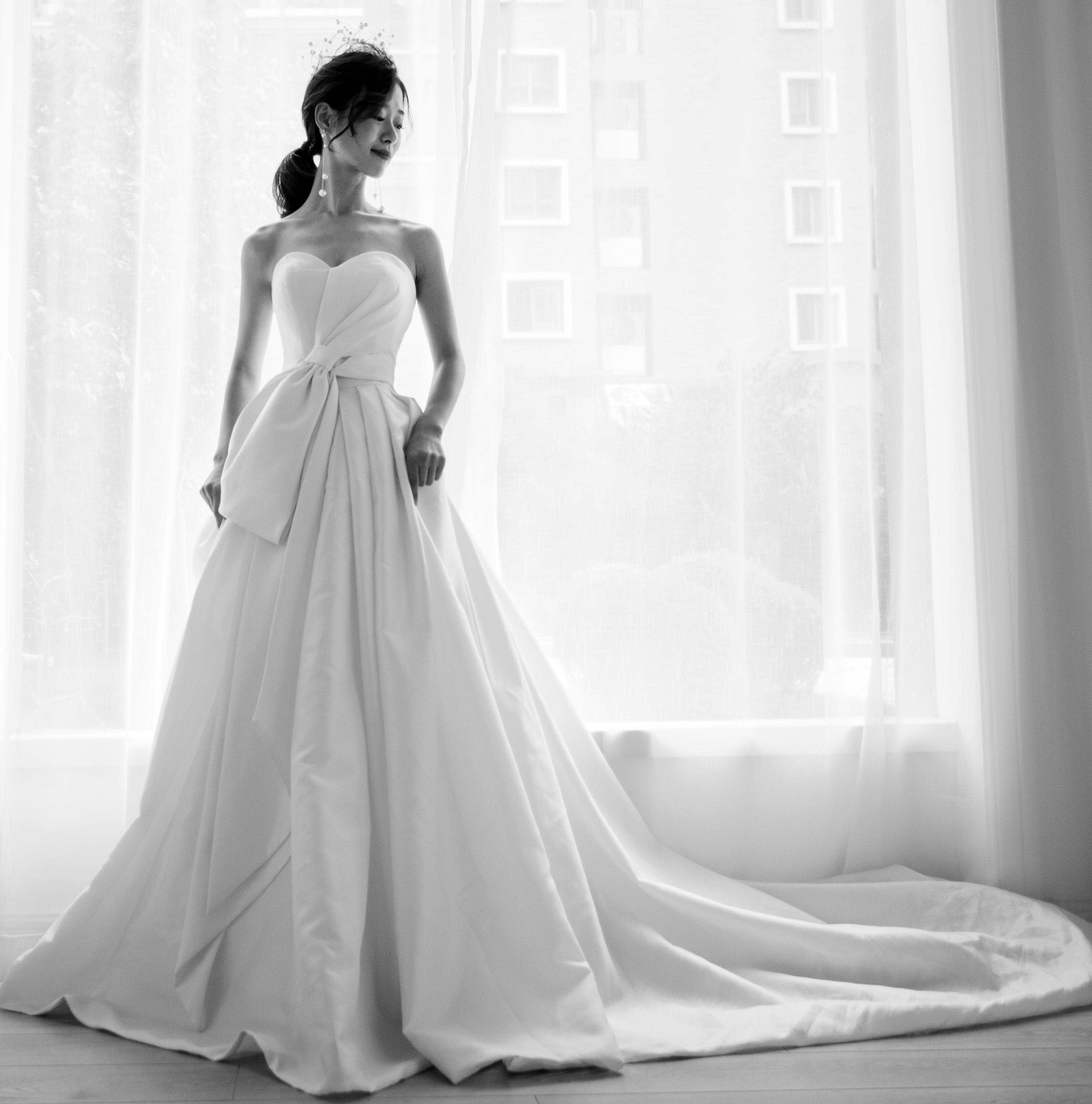 【薇拉VEAR】高腰大气缎面套系