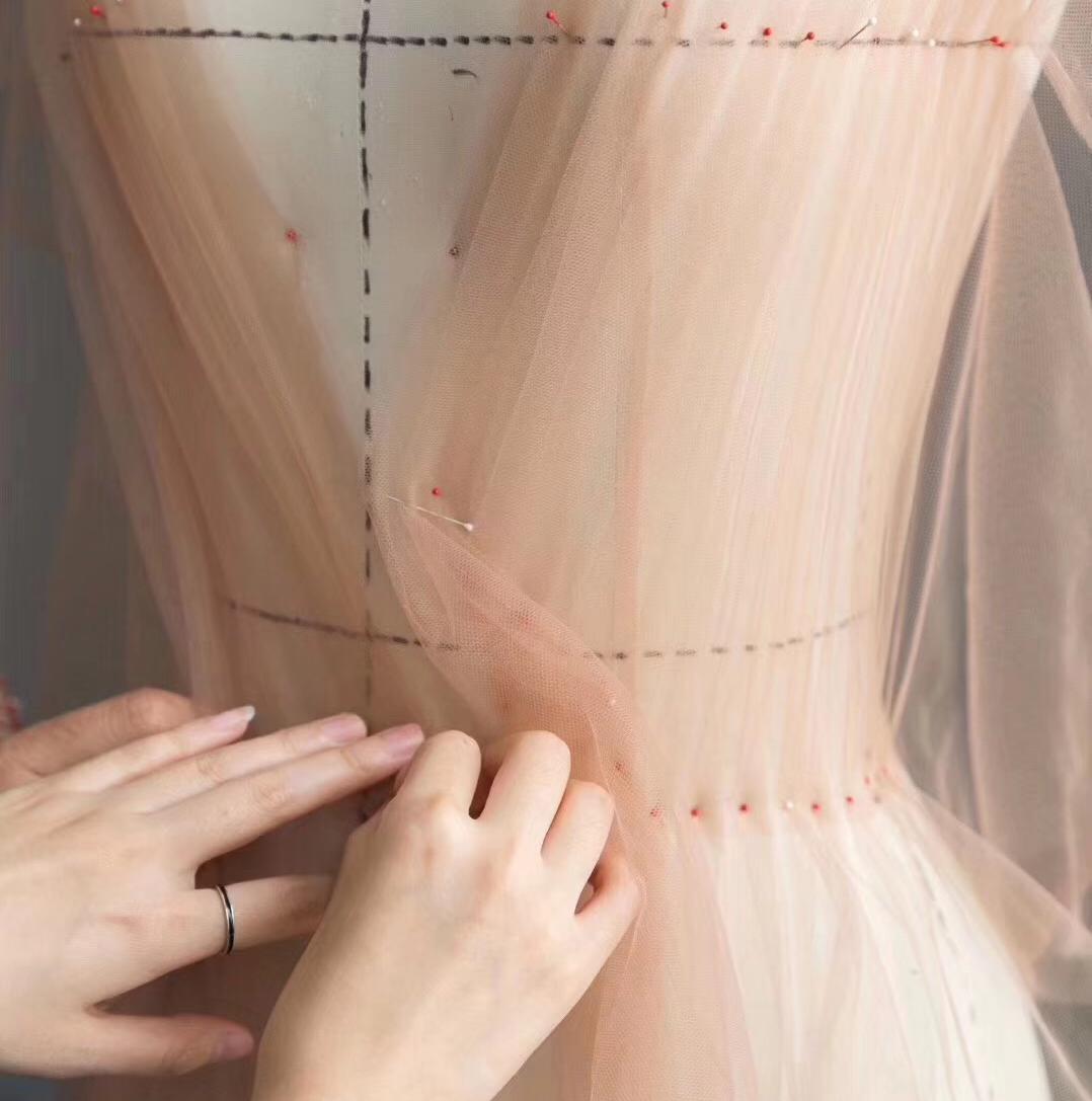【胭白手稿】私人专属+高级手稿设计定制婚纱礼服
