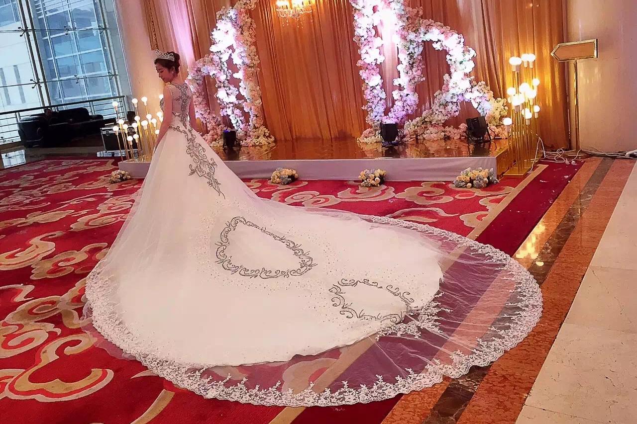 我就是女王-主纱