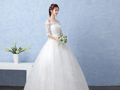 品薇嫁衣韩式一字肩中袖齐地显瘦大码高腰孕妇款婚纱