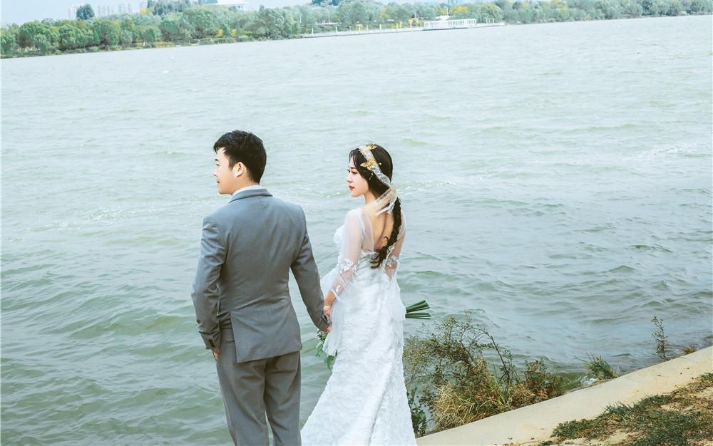 【雙節(jié)惠·減千元現(xiàn)金】古城特色‖雙外景+十服十造