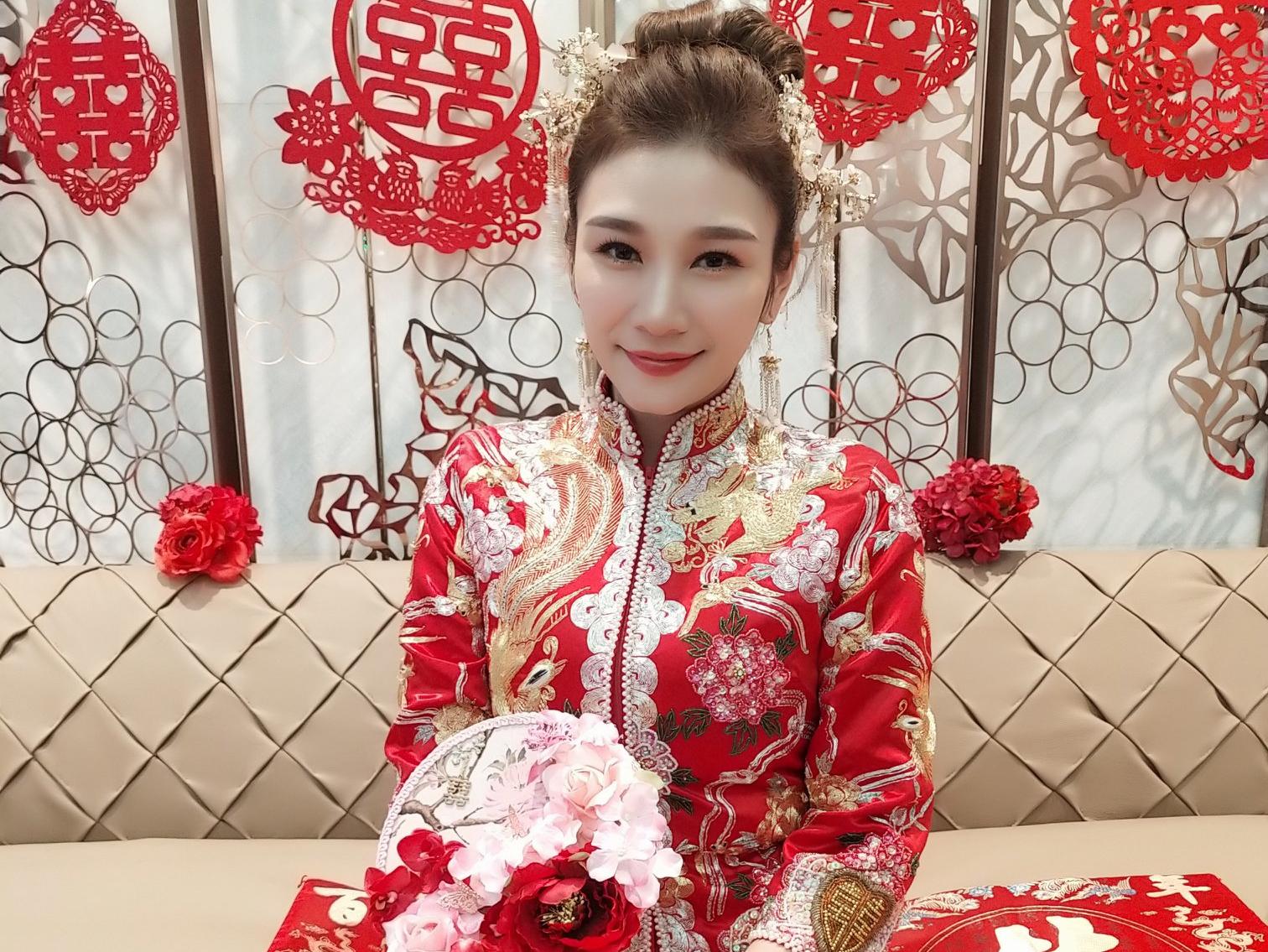 敬宜尚妆形象设计工作室首先化妝师<新娘早晚妆>