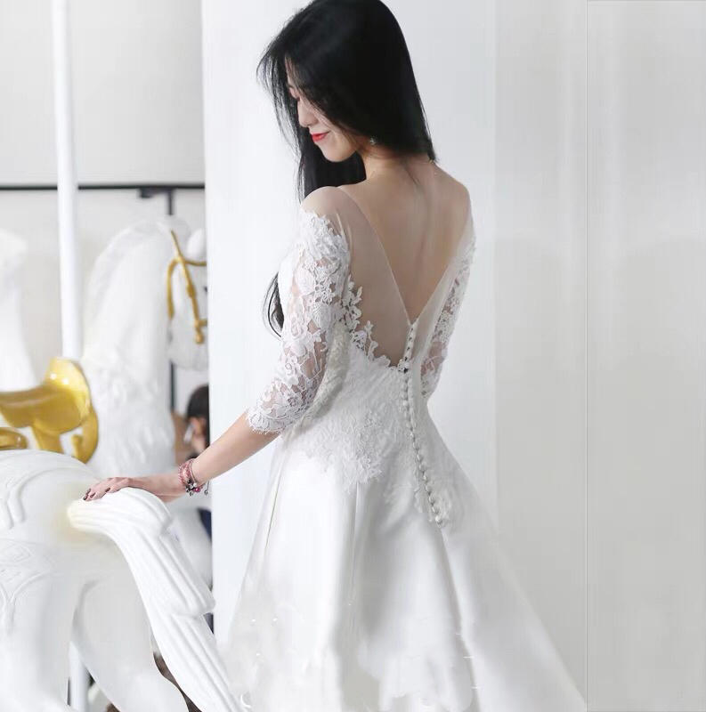 仪式主纱+敬酒服+伴娘服四件套