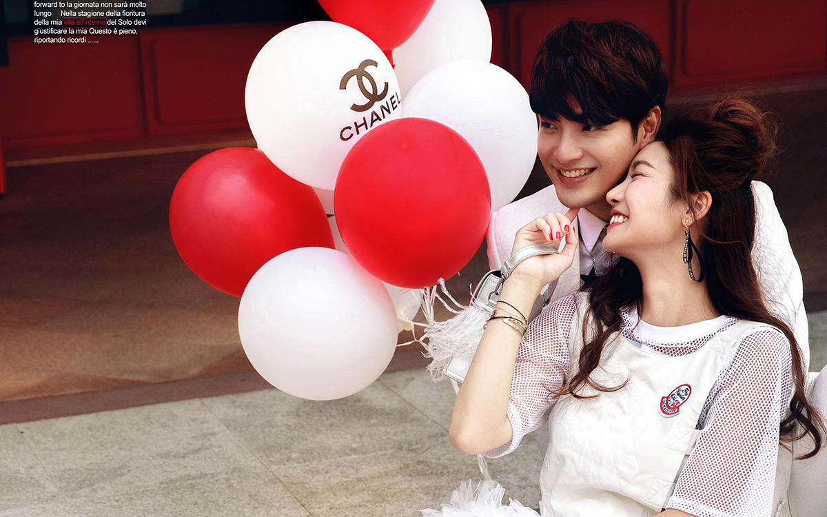 全包夜景+门票+中餐+胸贴+ 车费+全新婚纱