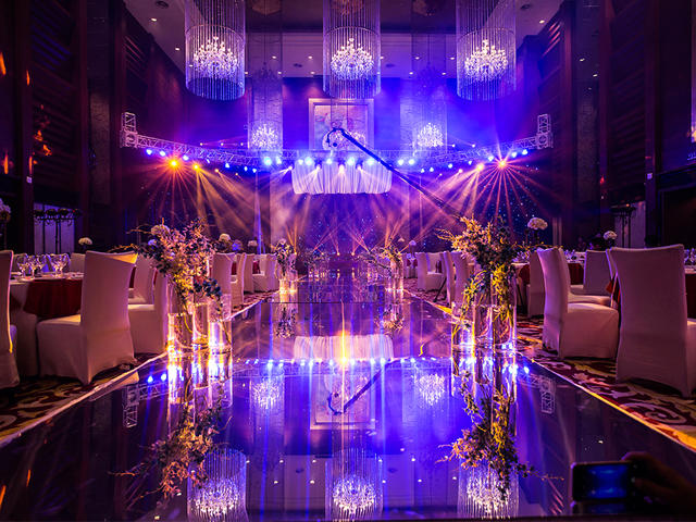 蓝色渲染爱情，金色彰显生命—小登科