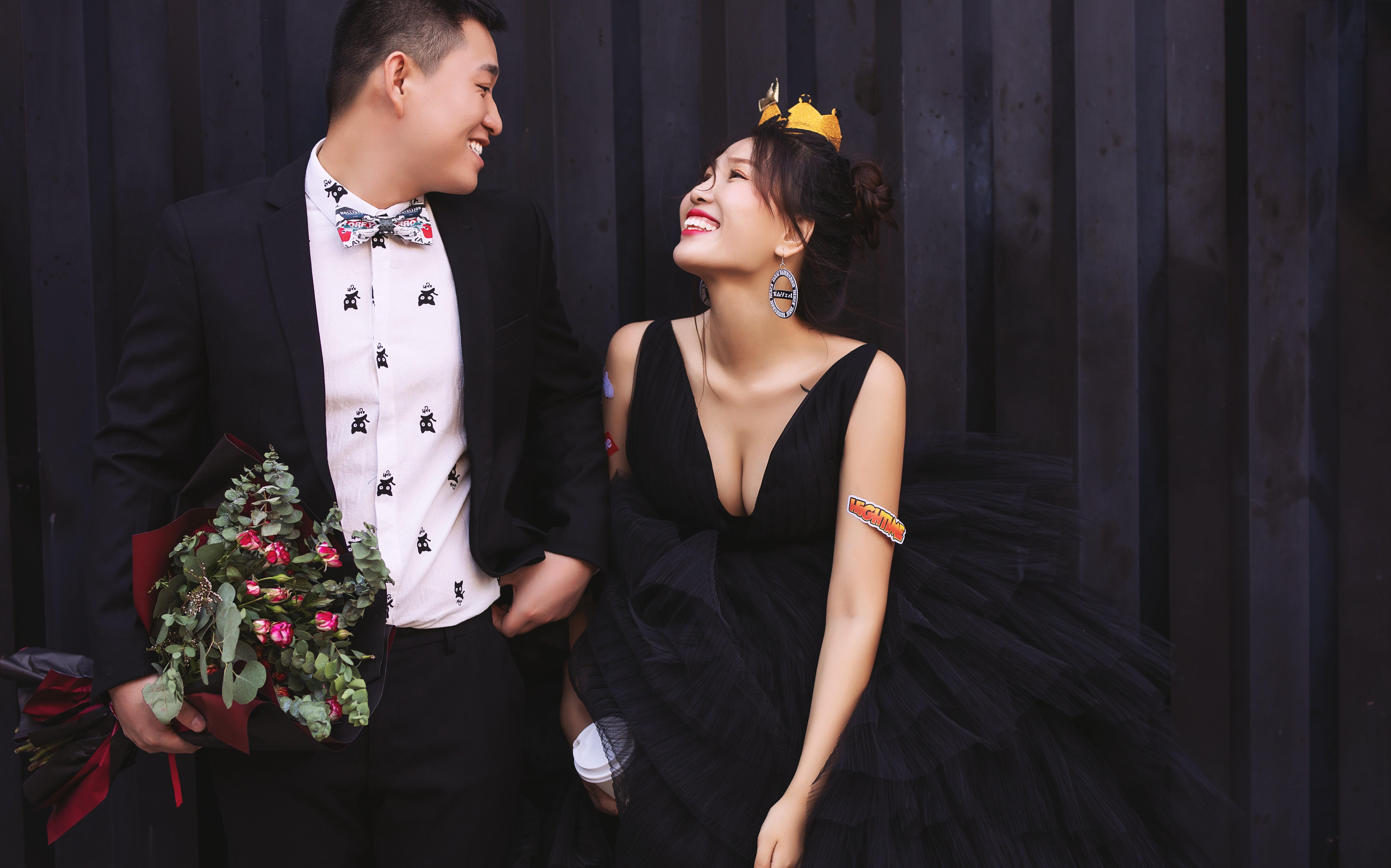 網(wǎng)紅套系 紀(jì)實(shí)風(fēng)拍攝 打造故事情節(jié)電影