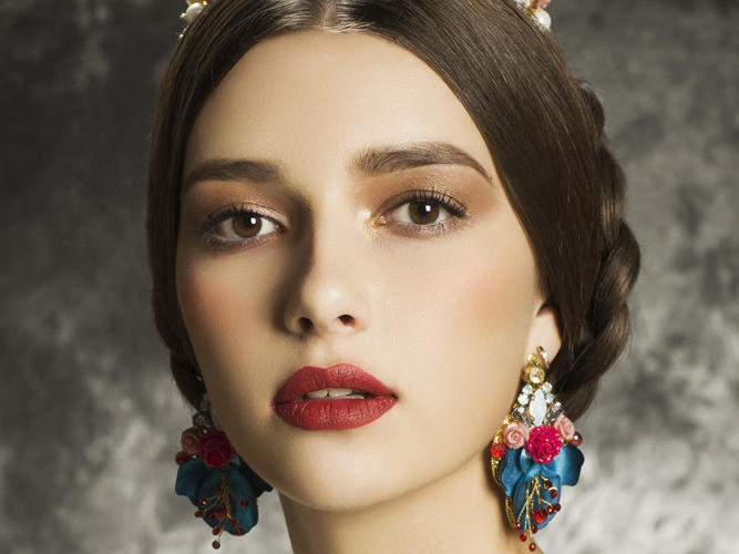 【卡妮尔彩妆工作室】-时尚芭莎