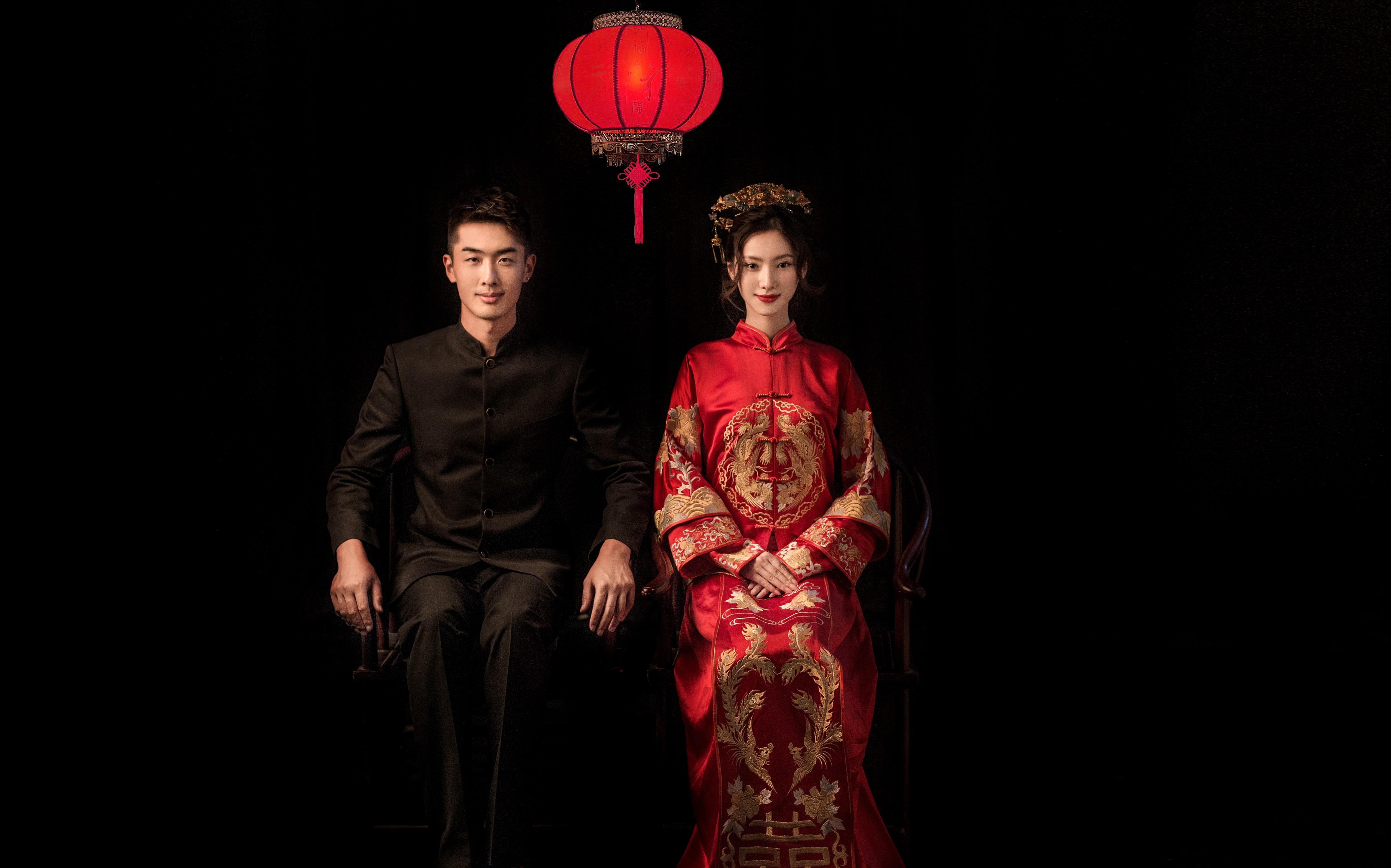 【春节预定减500】超值~婚纱基地 相册免费送。