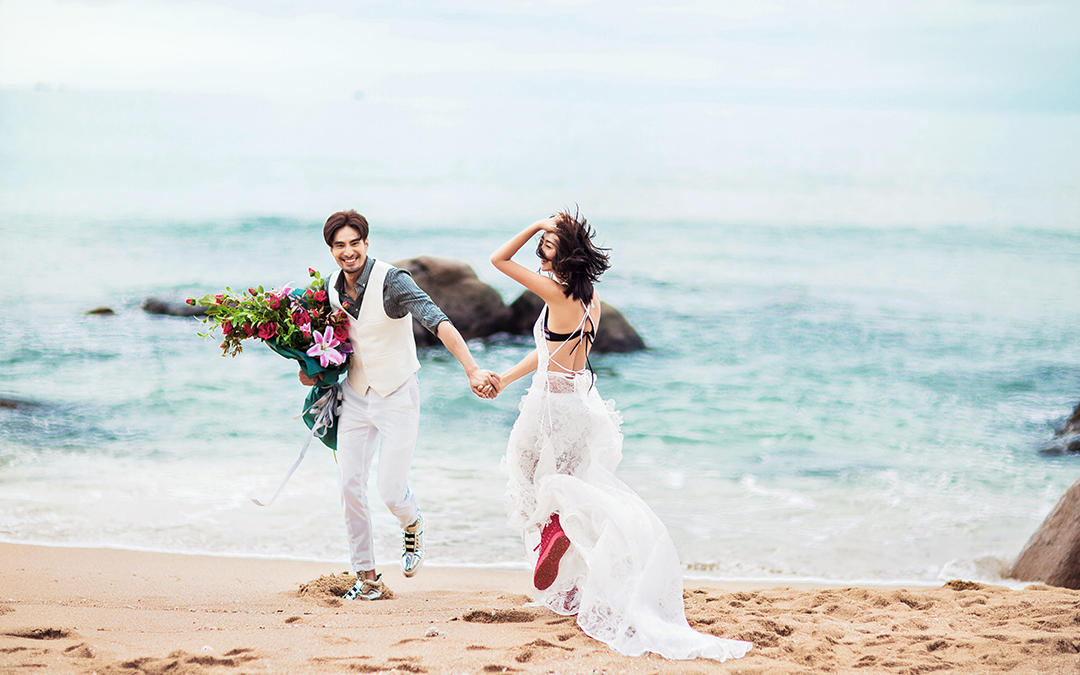 大理爆款/8服8造/精品客棧/微電影/專(zhuān)車(chē)自由行