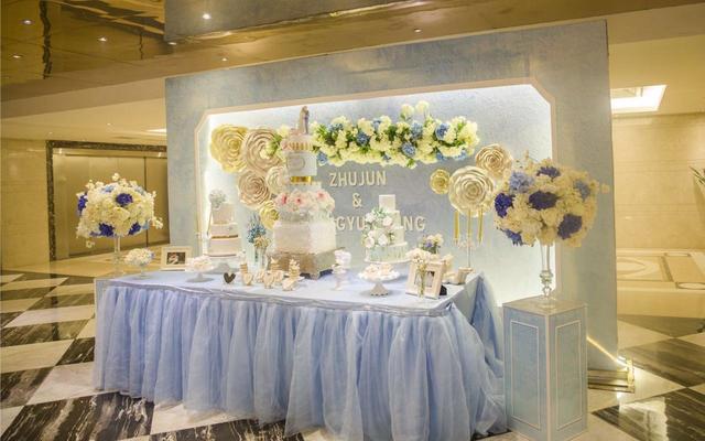 婚礼主题甜品台——蓝色的绮丽花园
