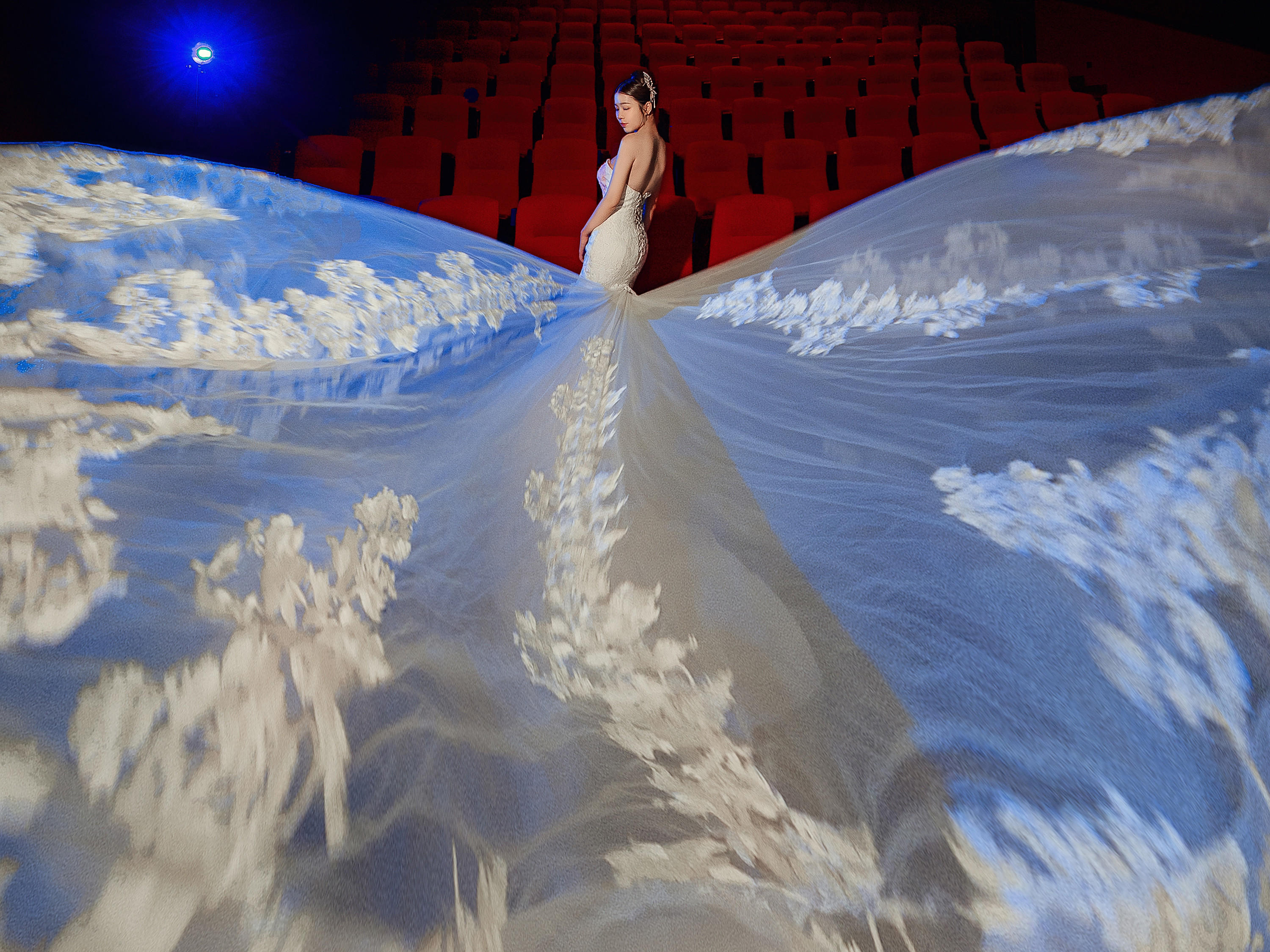 【MONCHÉRI|蒙雪莉婚纱】鱼尾超值特惠