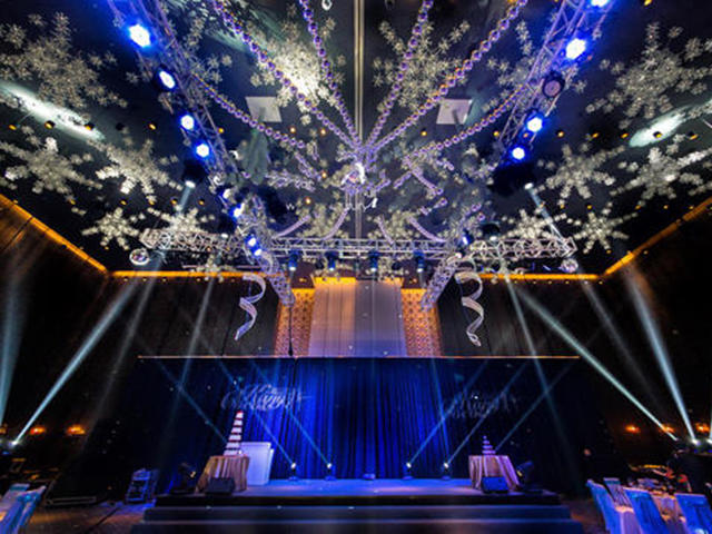 上海电视台创意颠覆主题婚礼套餐