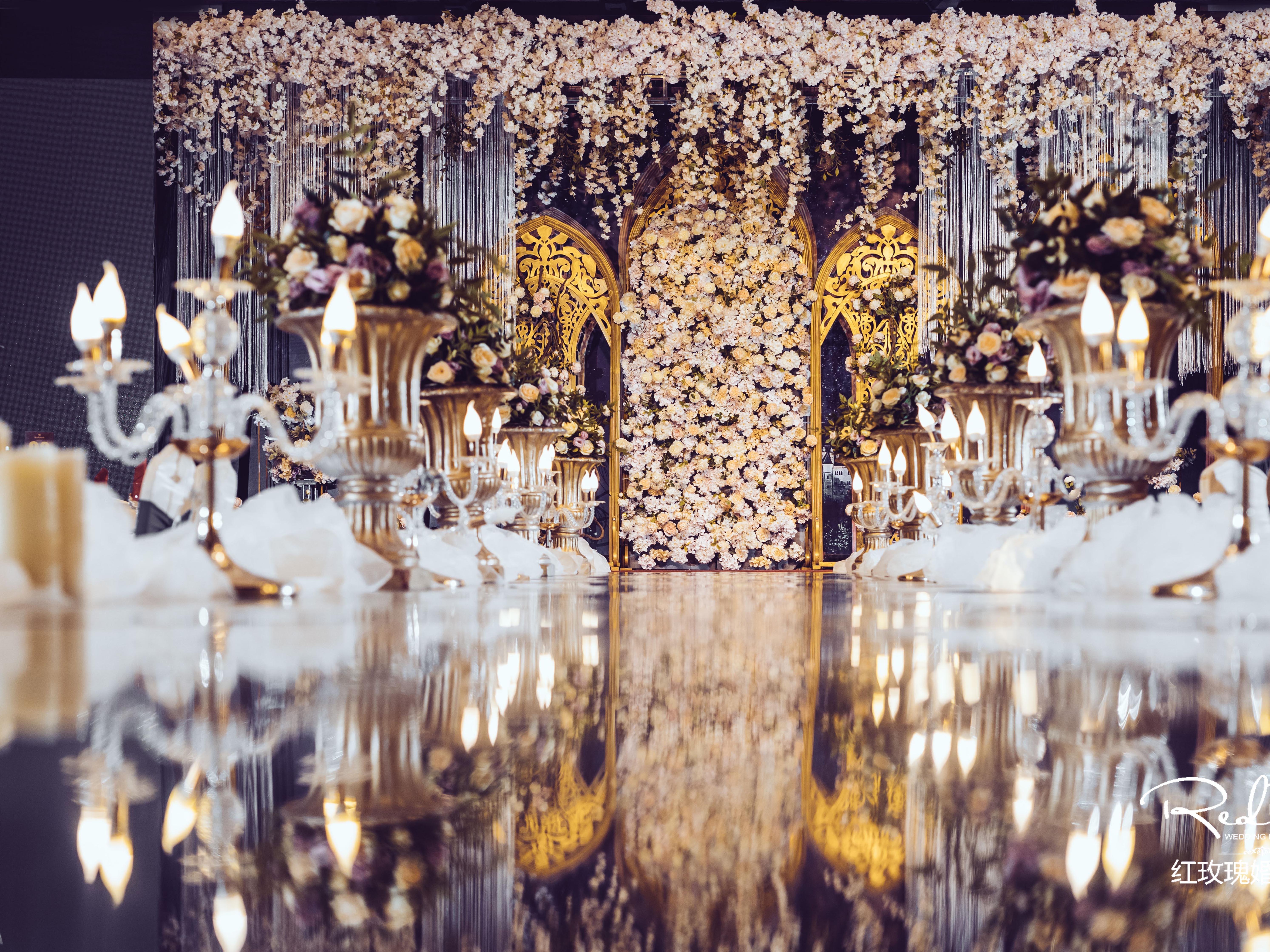 繁华似锦-复古城堡风-蓝金色-锡州花园酒店