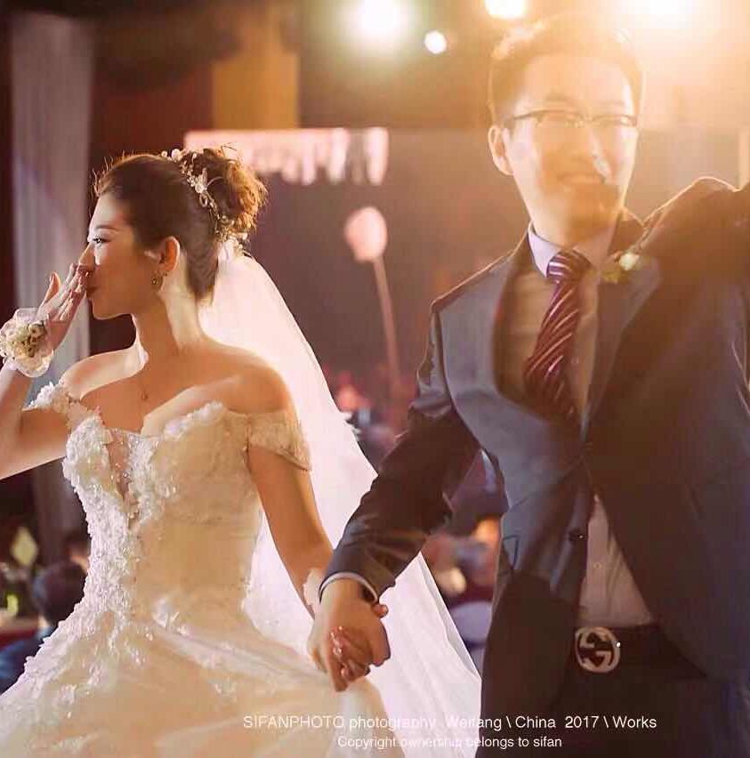 秀禾+仪式纱+敬酒服+新娘跟妆