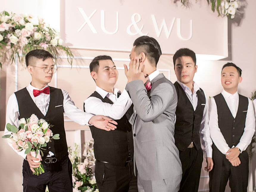 【人气】总监全天跟妆+亲友妆