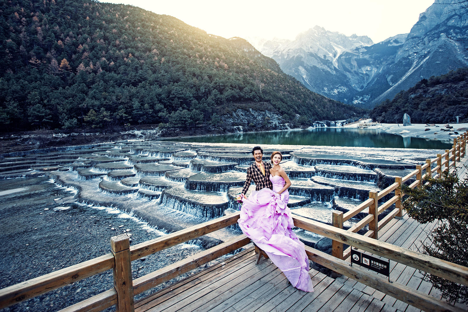 優(yōu)藝婚紗【依戀系列】