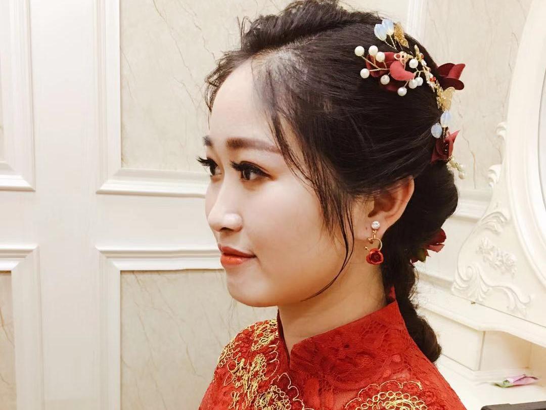 新娘早妆+伴娘妆      