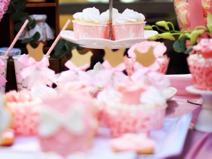 Pings cake粉嫩系中大型甜品臺