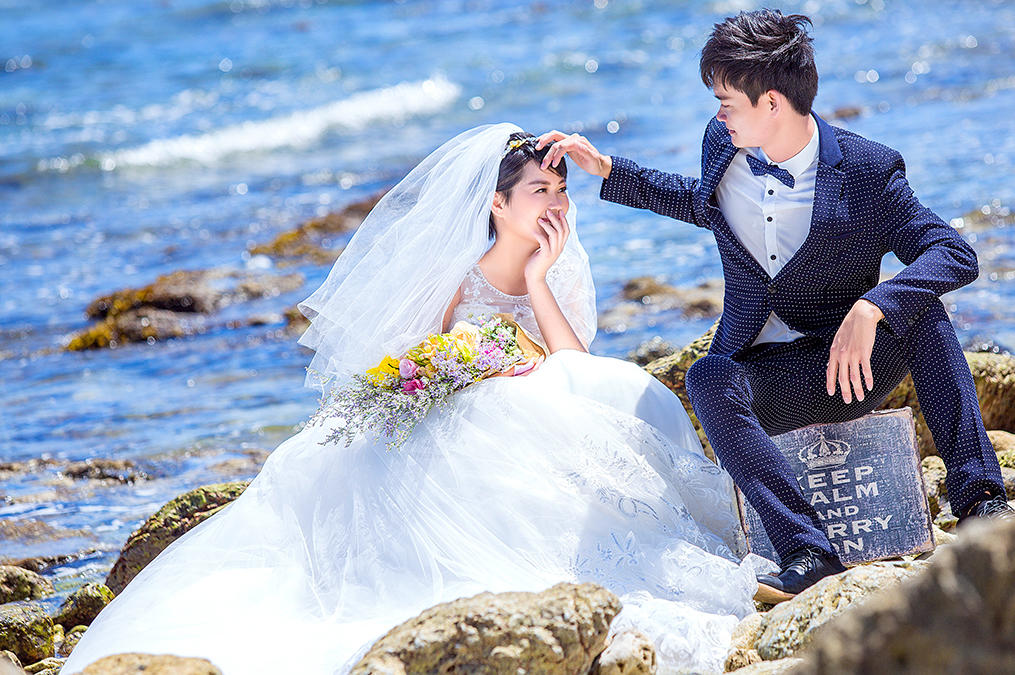 輕奢套系：【精品海景拍攝主題】+【完美婚嫁產(chǎn)品】
