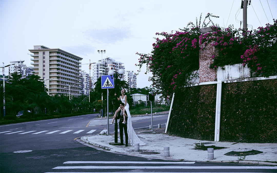 纪实婚纱摄影 精修全送 双外景