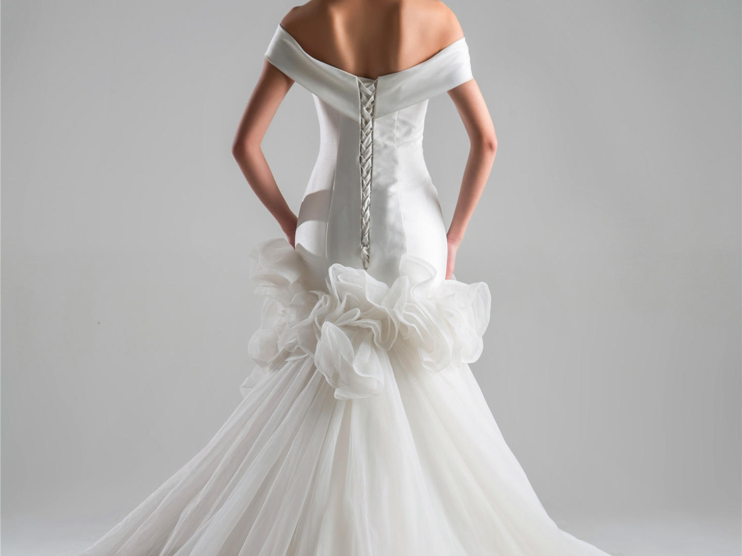 【锦年超值套系】新娘必备三件套