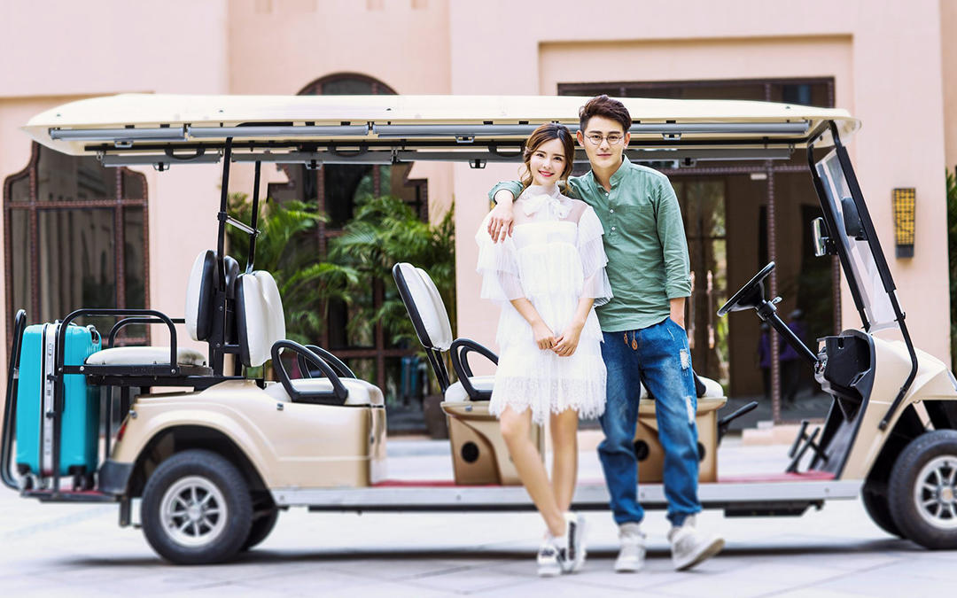 结婚季送鲜花造型>14服14造+城市旅拍