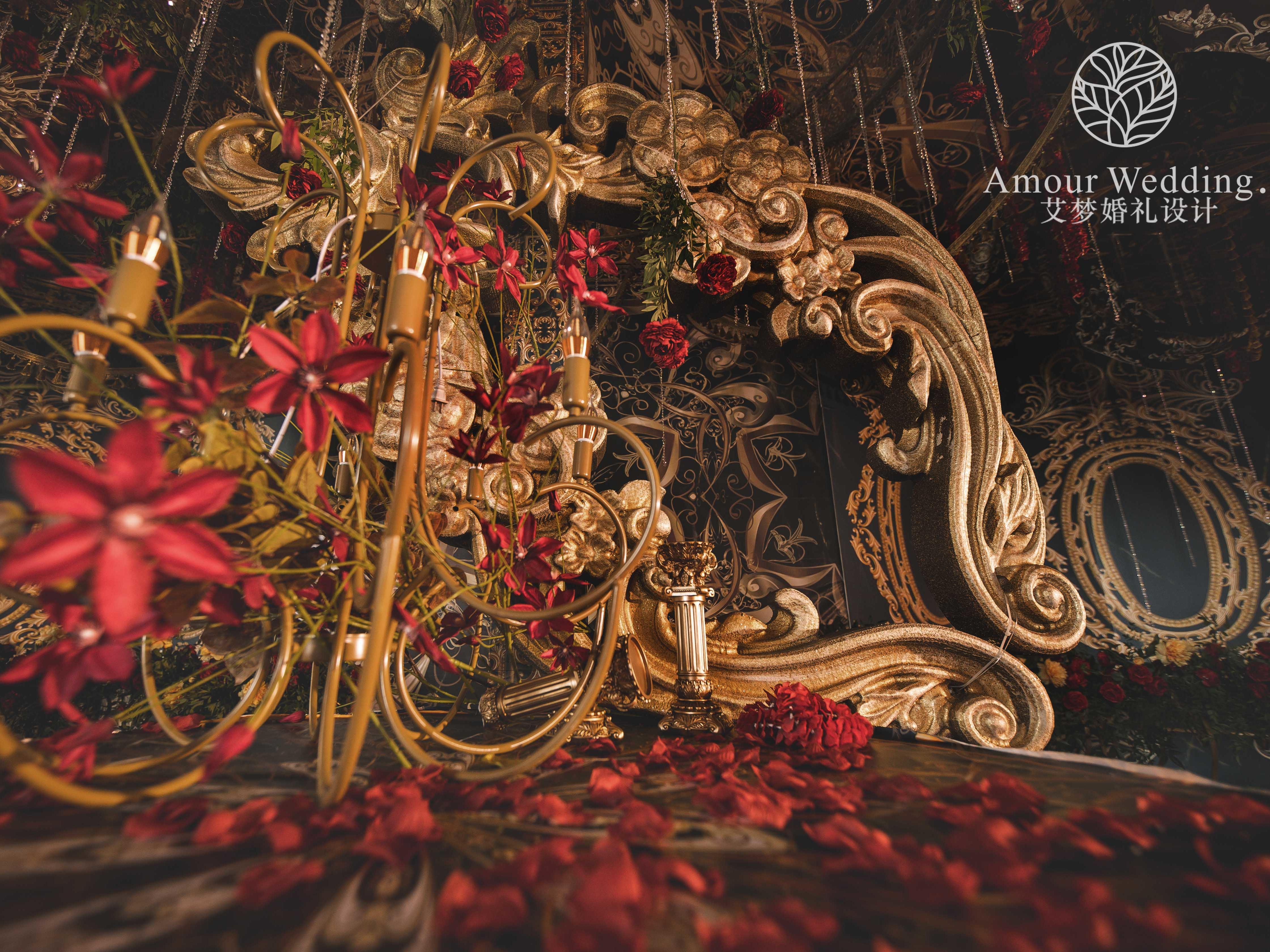 『暗黑骑士』生灵幸自绽放，只为一场鲜红的歌咏