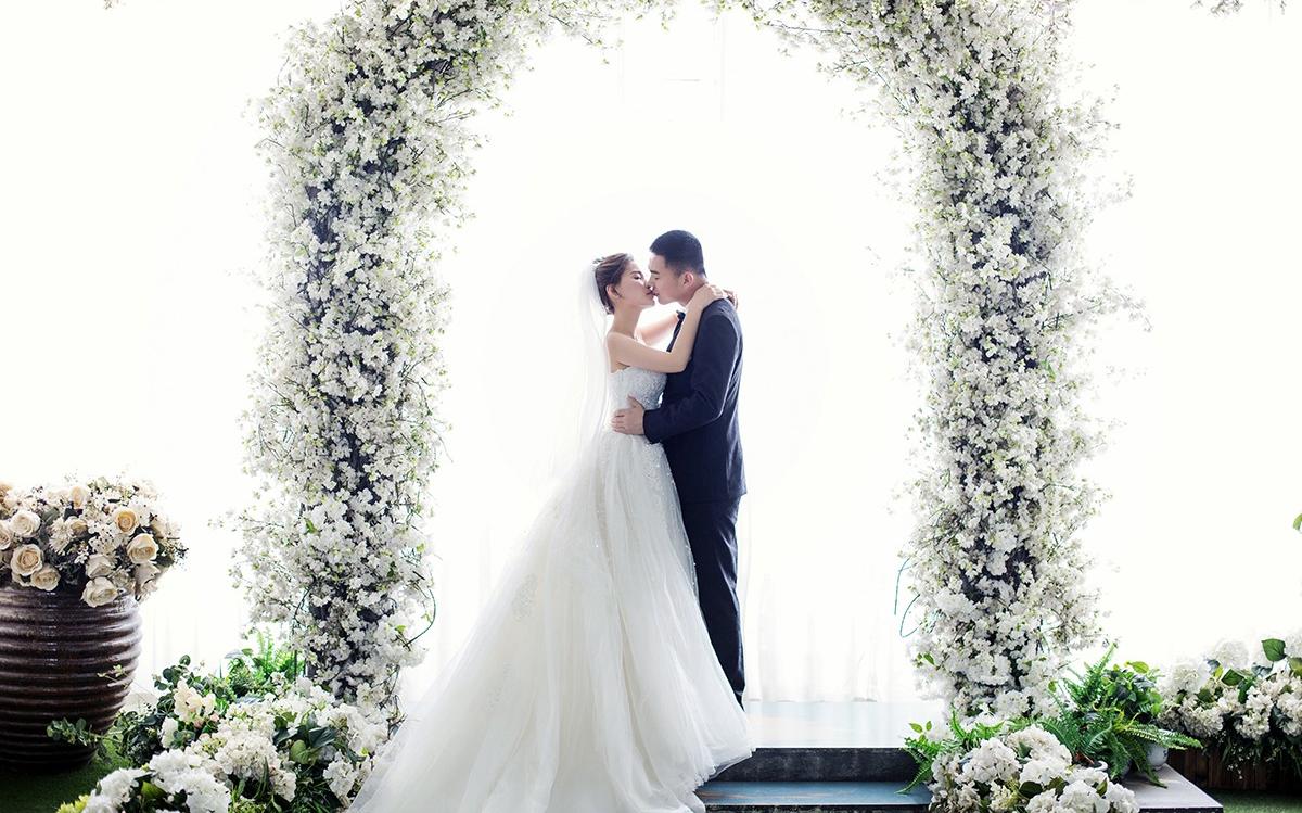 稀缺黄金档期钜惠专场内外景双拍+6大风格