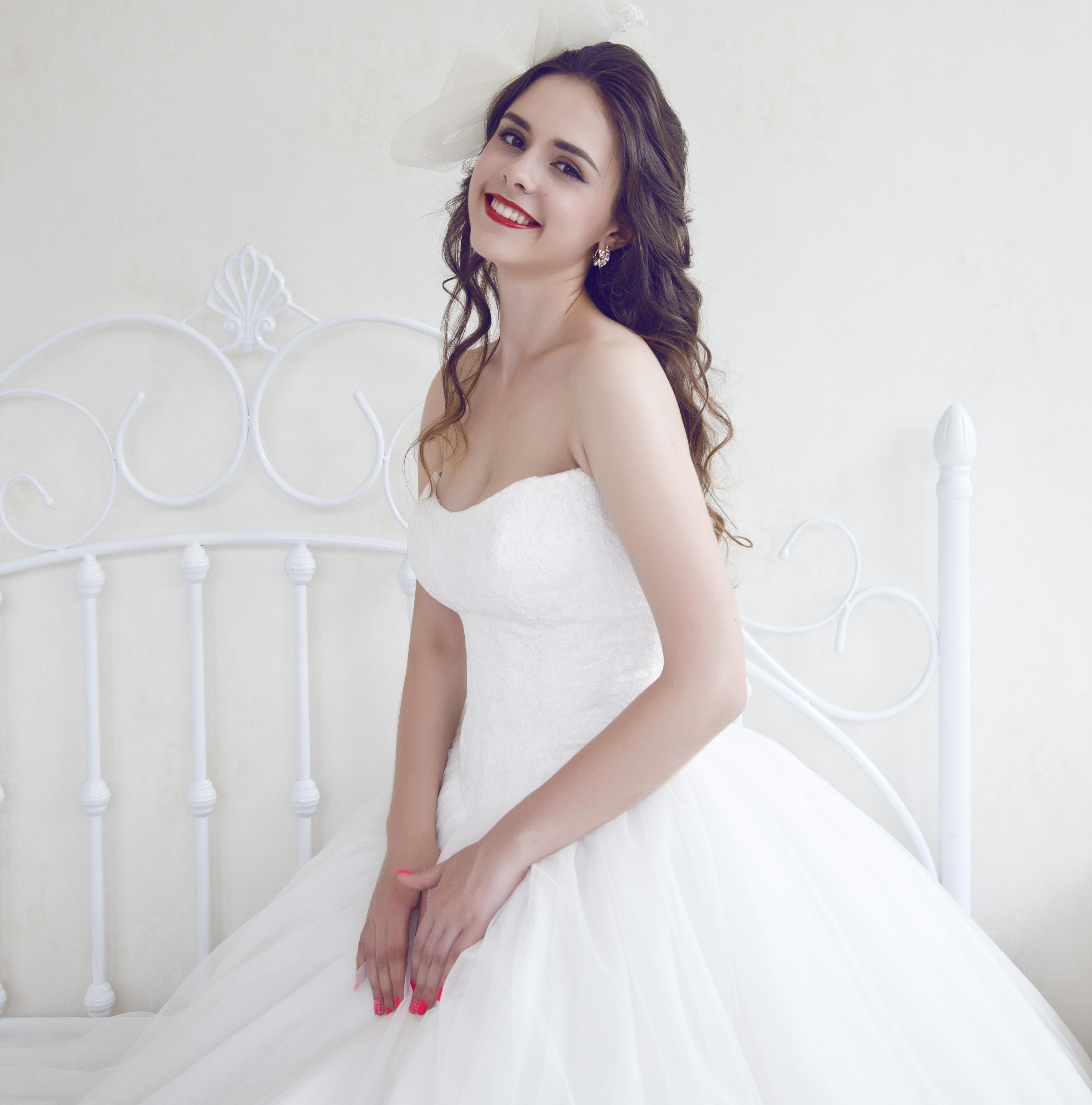 【EVER超值套餐】精品婚纱礼服3件套餐