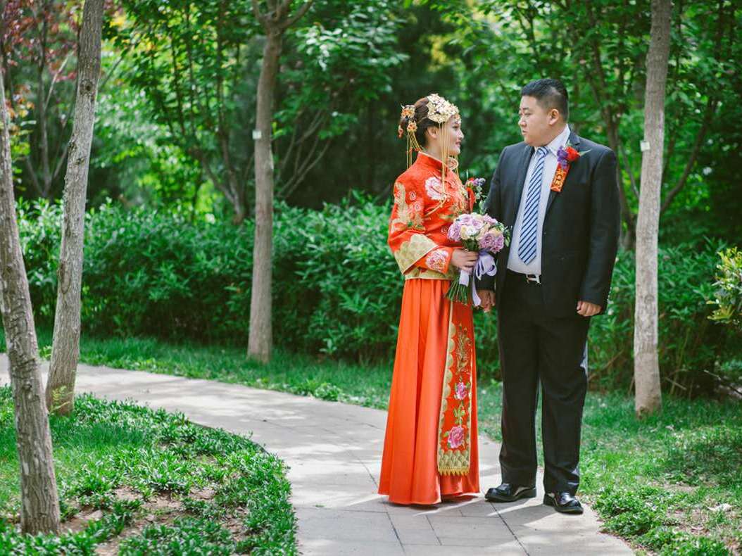秀禾服，欣薇婚紗