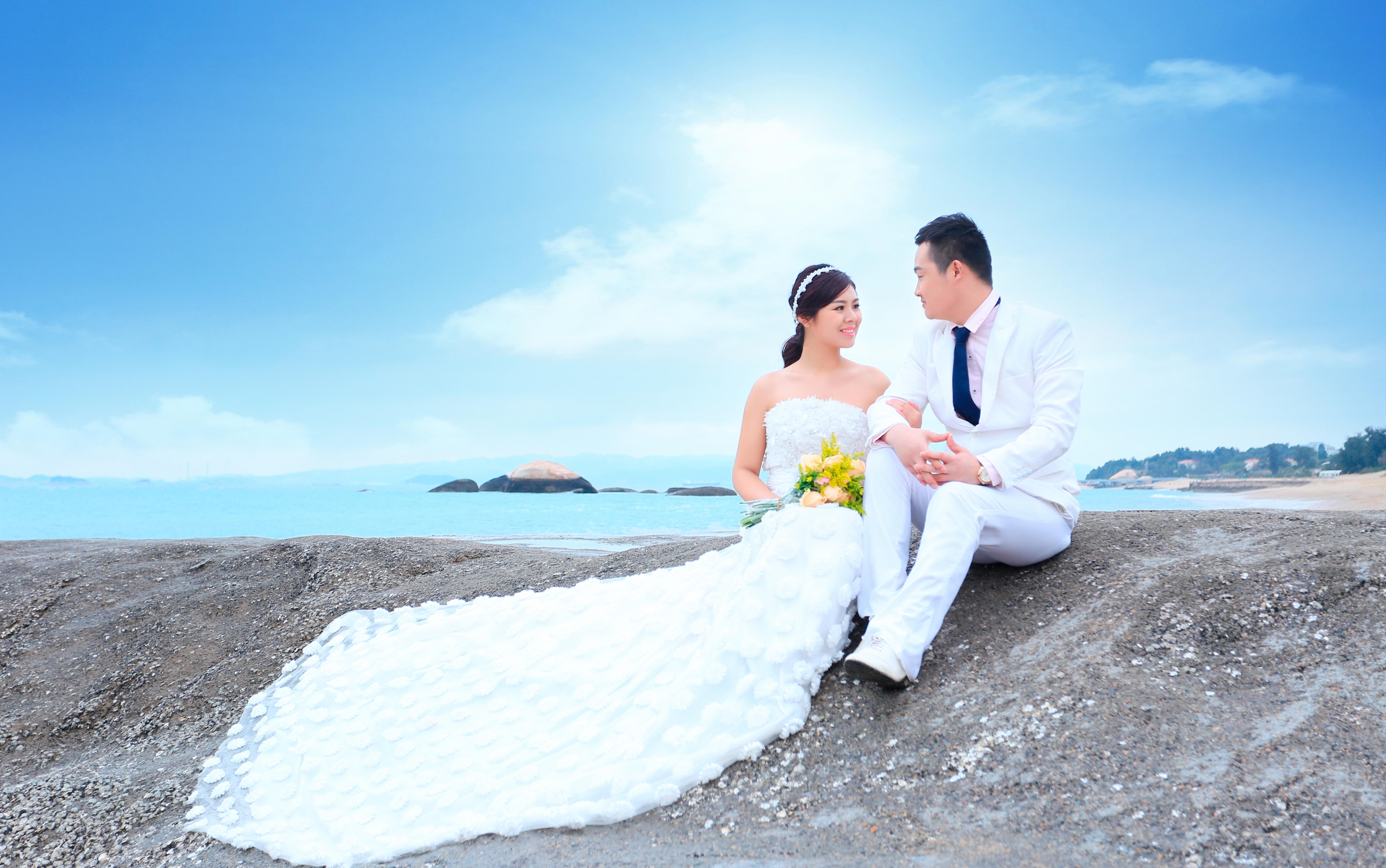 【品質(zhì)優(yōu)薦】送：酒店+包郵+接機+新婚紗