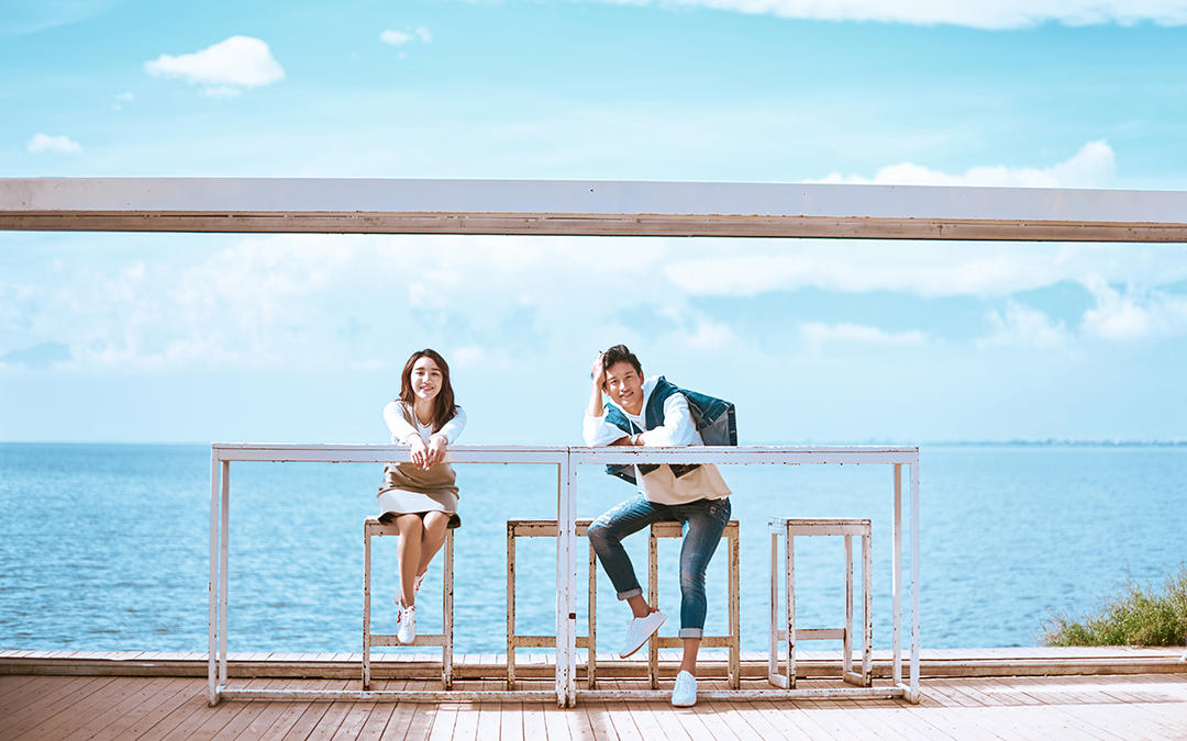 爆款拍遍麗江男女12套服裝+雪山網(wǎng)紅教堂+夜景