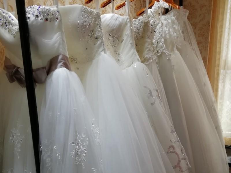 幸福启航套餐——七周年超值婚纱跟妆套餐