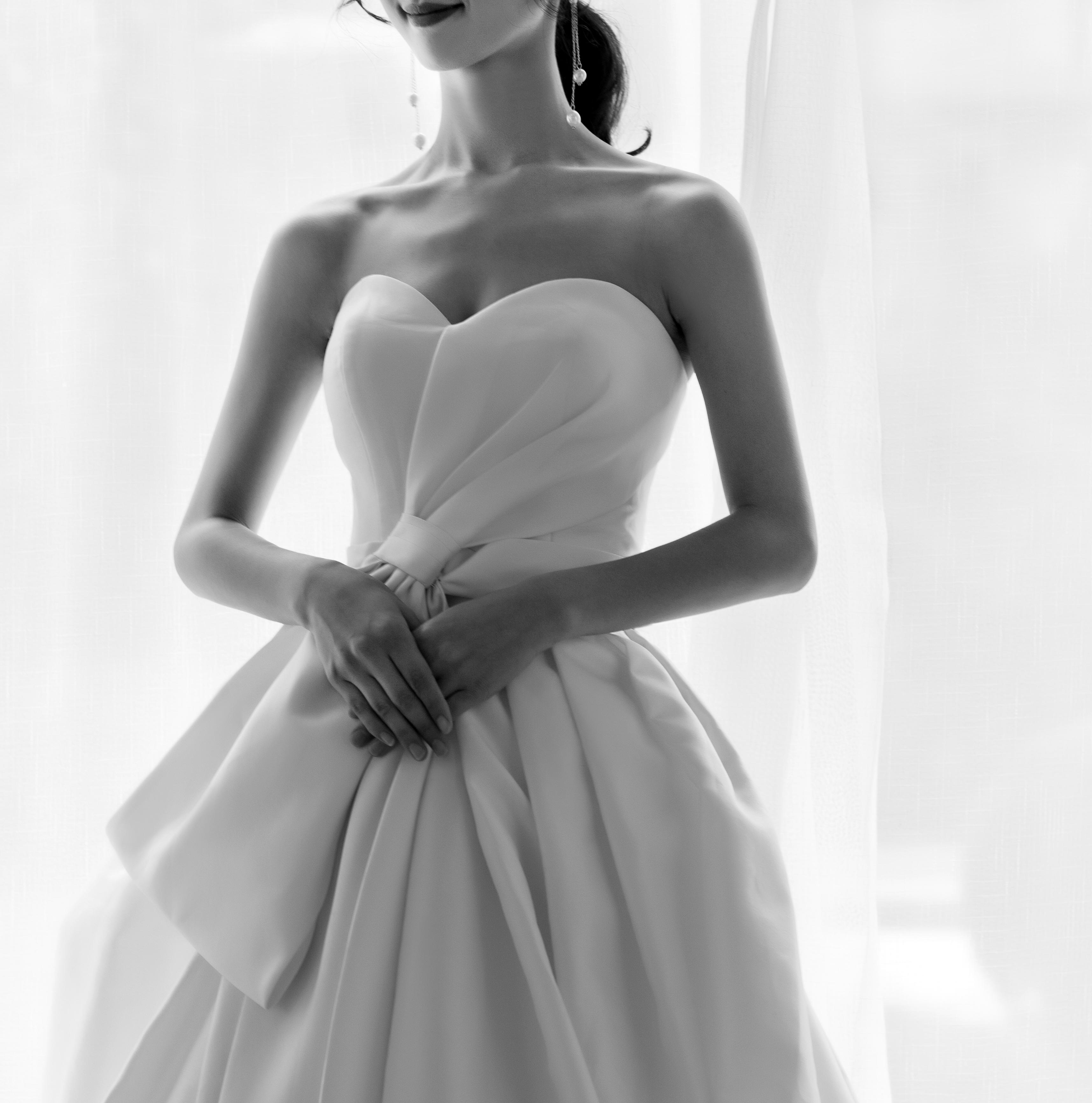 【薇拉VEAR】高腰大气缎面套系