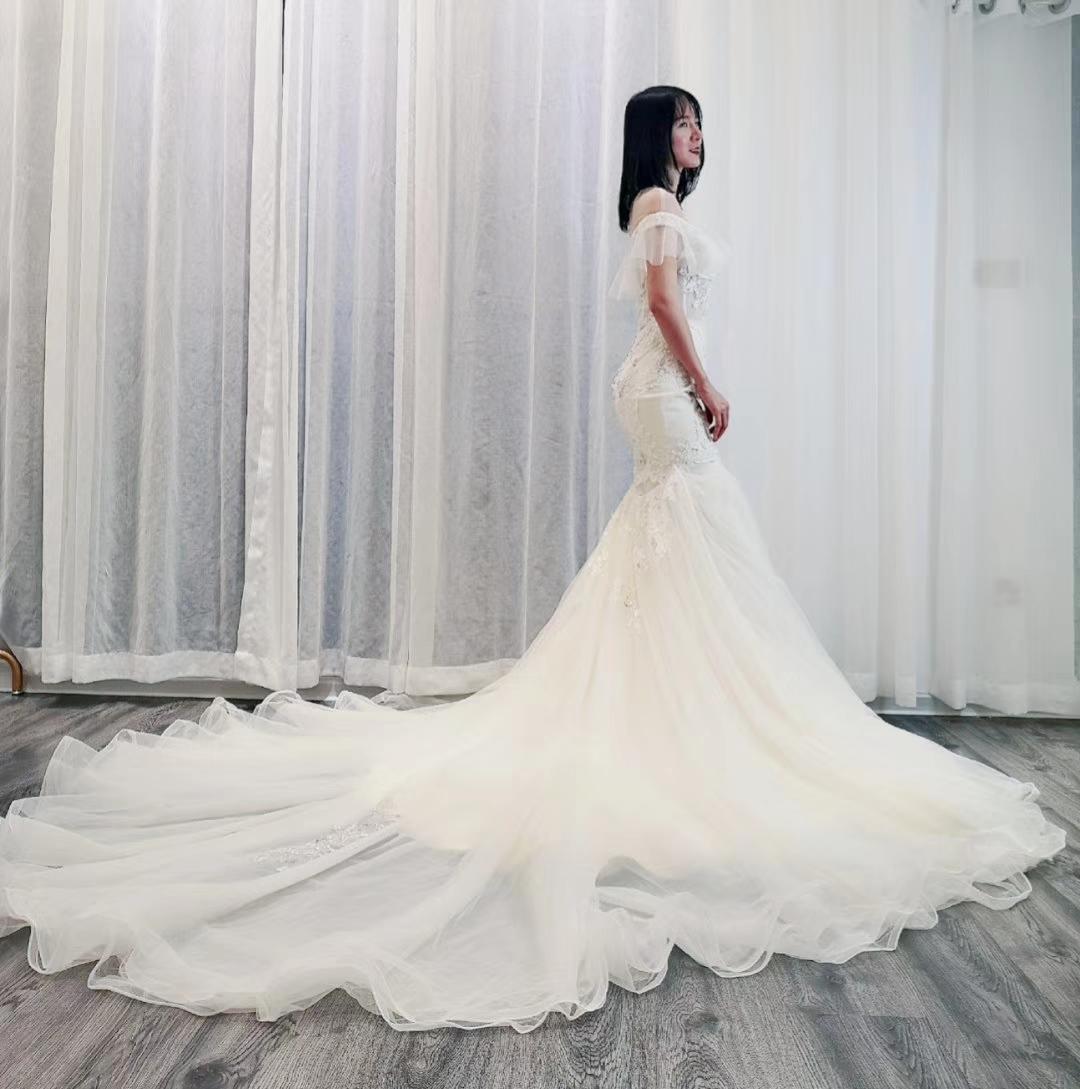 【澳芙12月特价】三套衣服只需1880