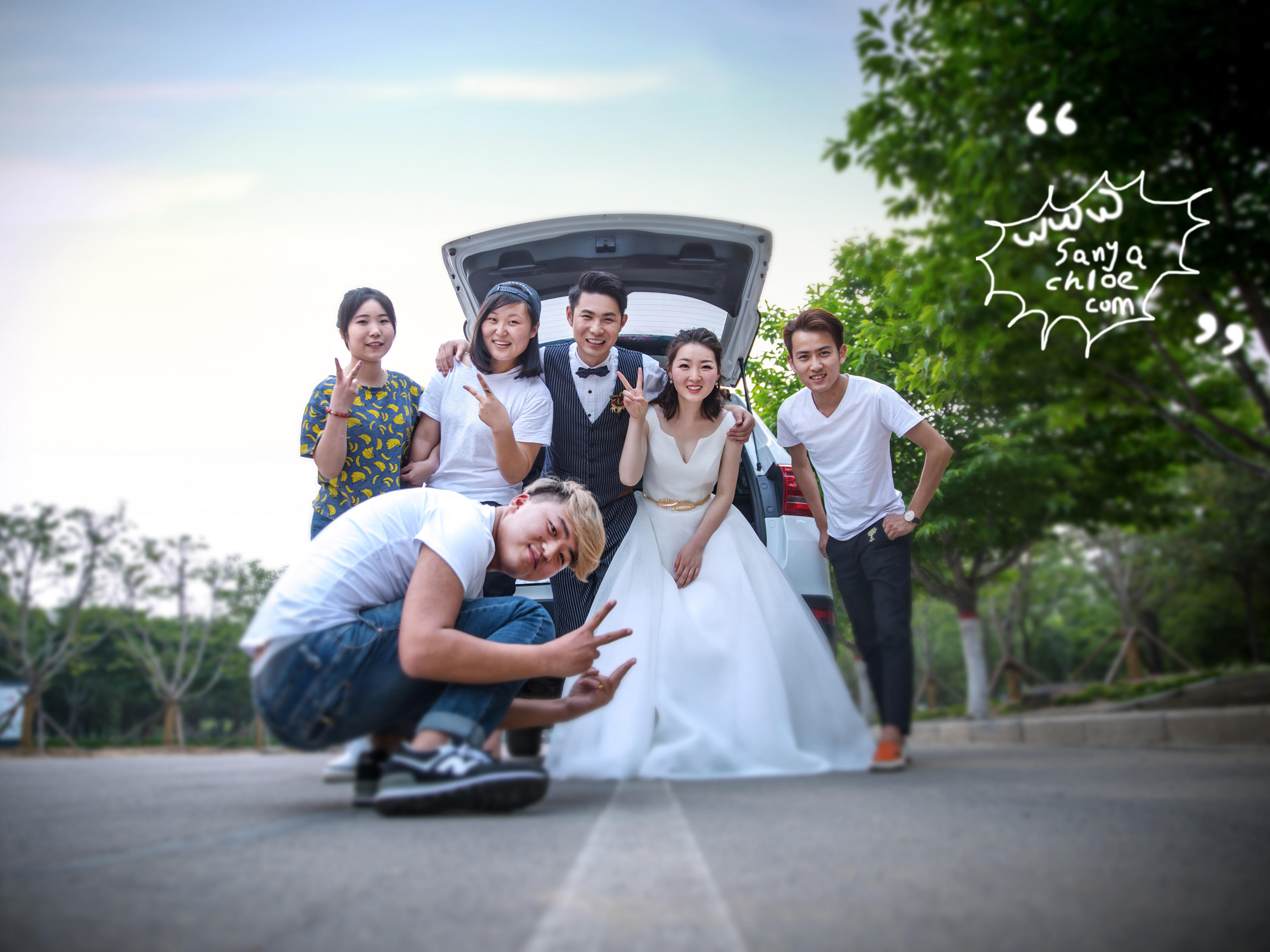 網(wǎng)絡(luò)客戶(hù)專(zhuān)屬鉅惠套餐——韓式婚紗照