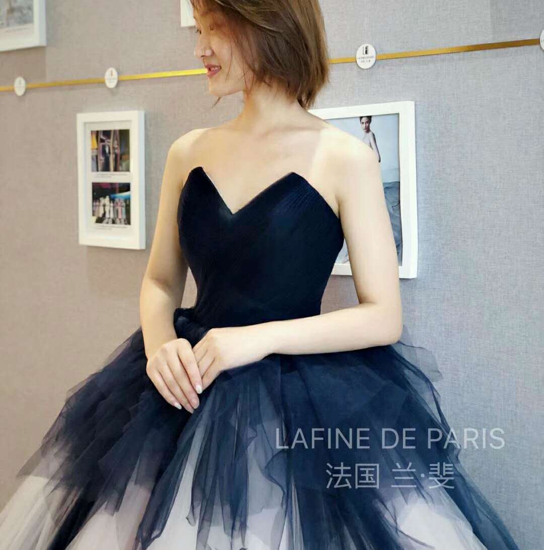 多款年会礼服，主持人礼服租赁99元