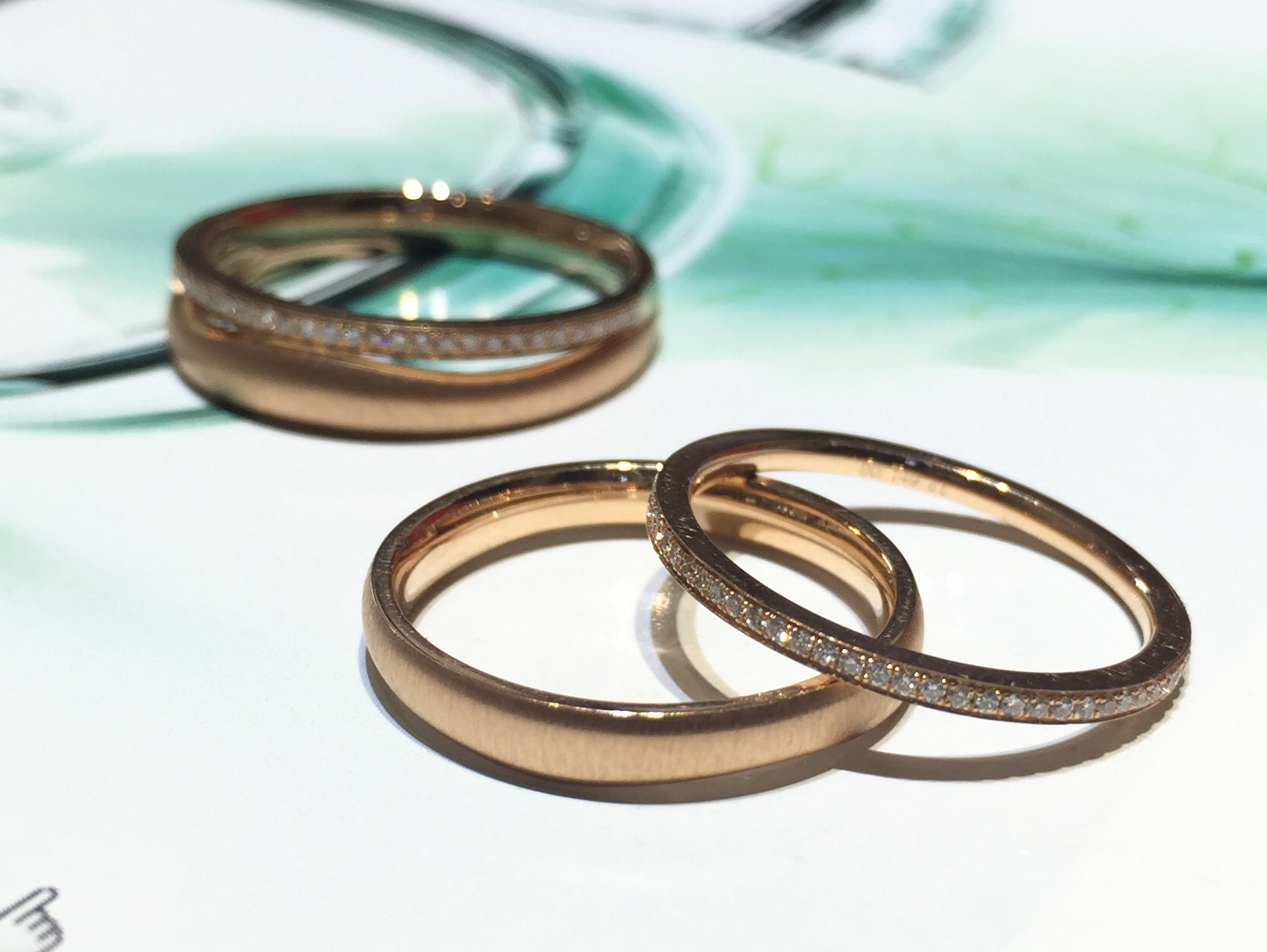 18K金 玫瑰金 情侣钻石对戒 定制婚戒