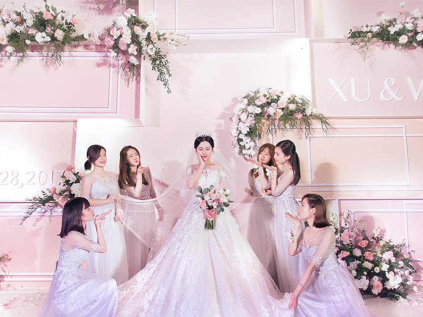 【人气】总监全天跟妆+亲友妆