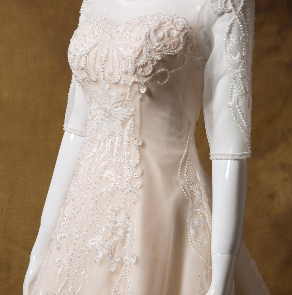 连云港礼服出租【1+1】欧式经典手工婚纱