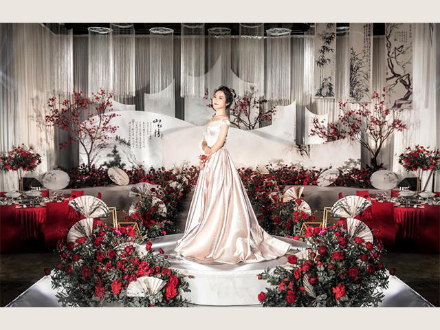 新中式水墨红梅婚礼 文化意蕴深厚