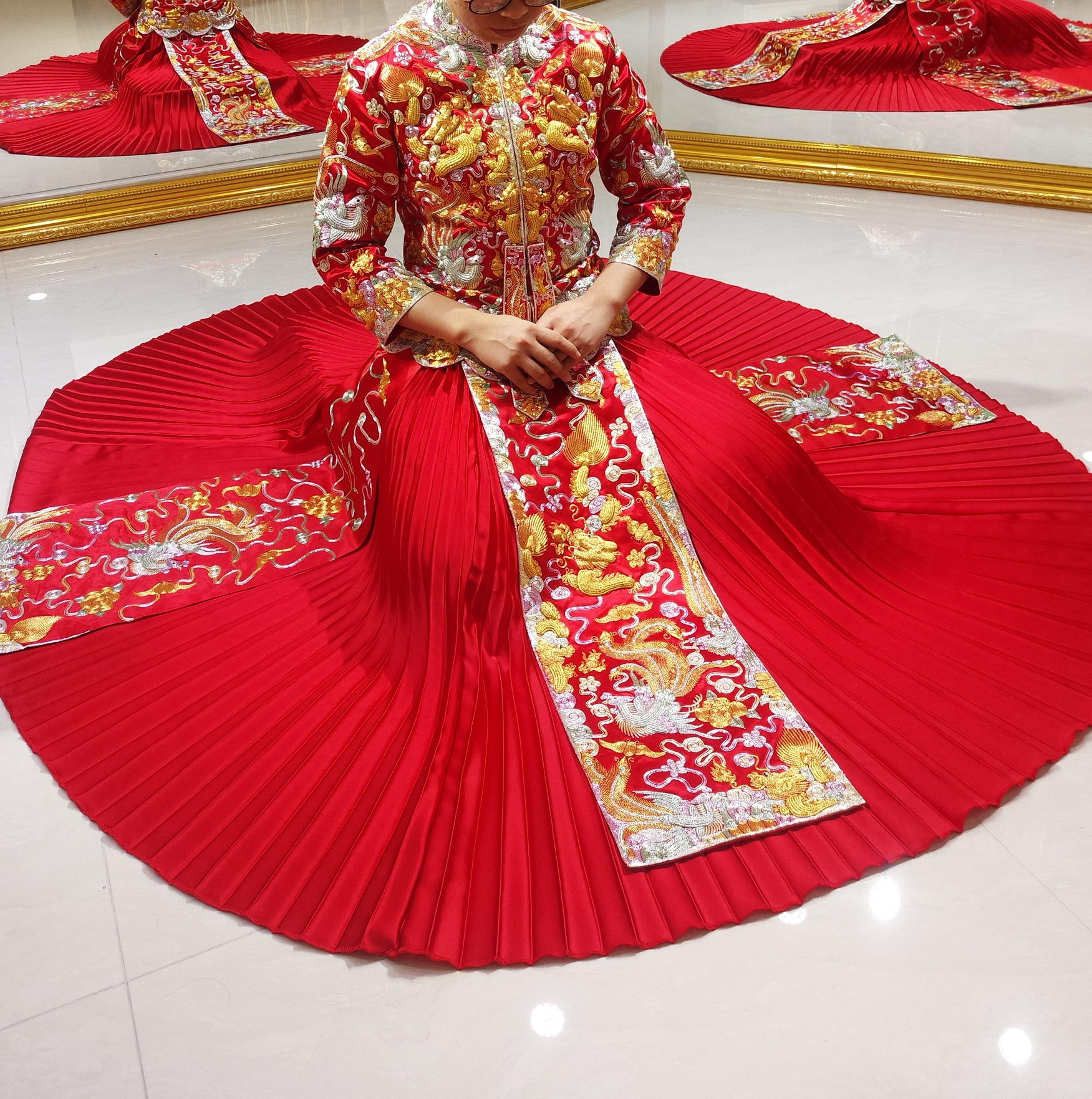 【双旦超值优惠活动】纯手工百褶裙裙褂