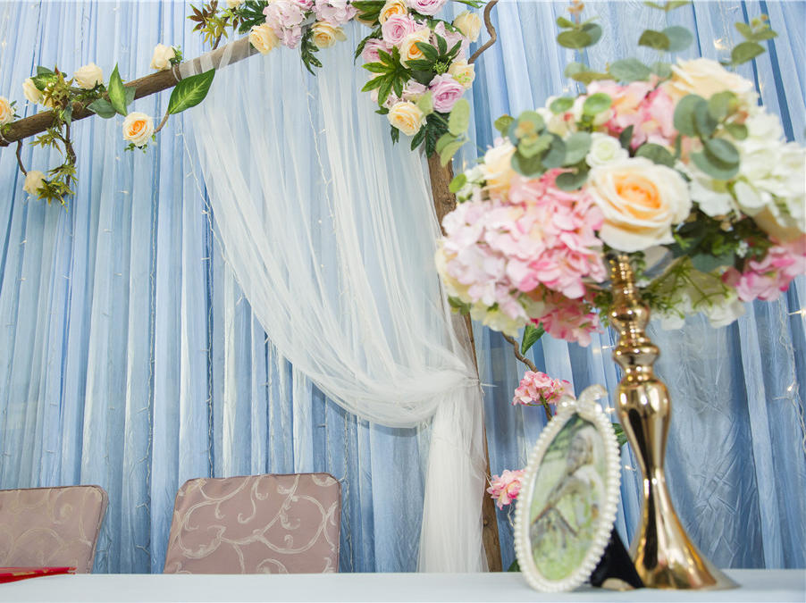   粉蓝色清新系婚礼布置