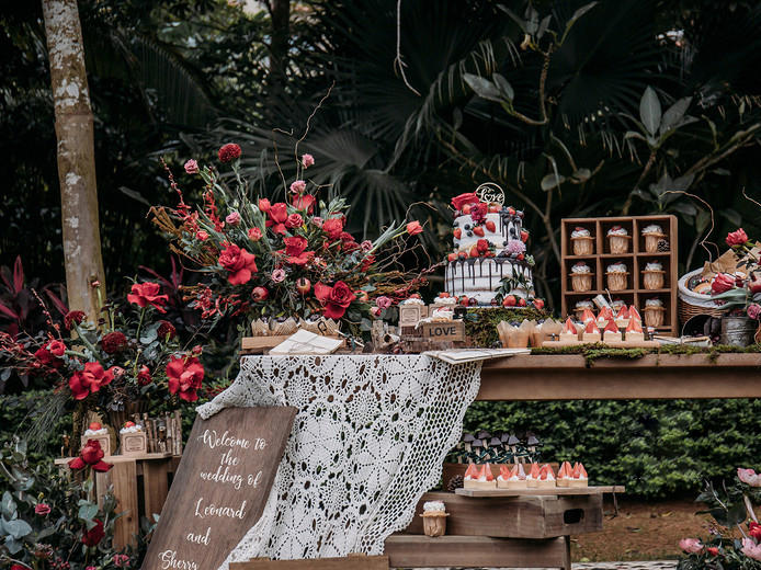 浪漫一站式户外鲜花婚礼套餐