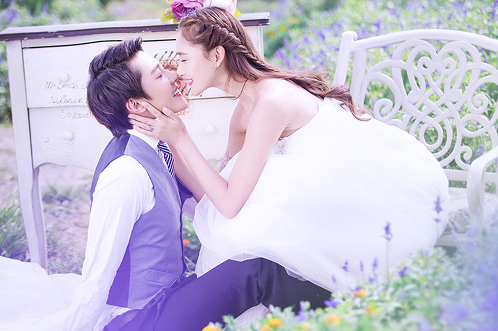 5288“私人订制12+1纪实MV微电影”婚纱套