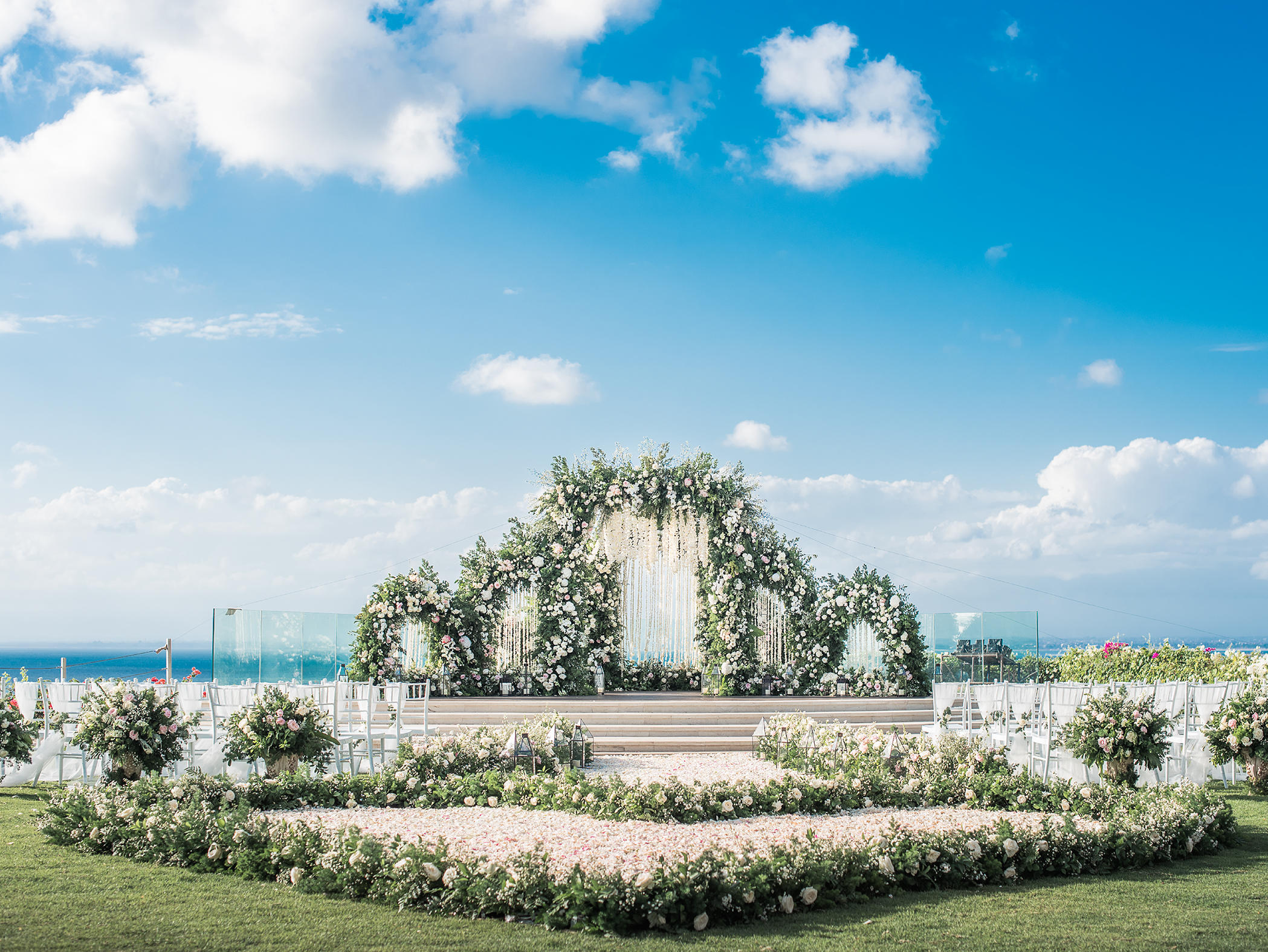 芝心巴厘岛阿雅娜奢华别墅